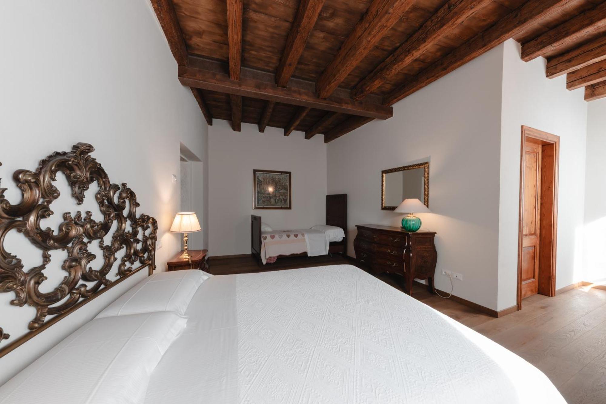 Corte Castello Affi Oda fotoğraf