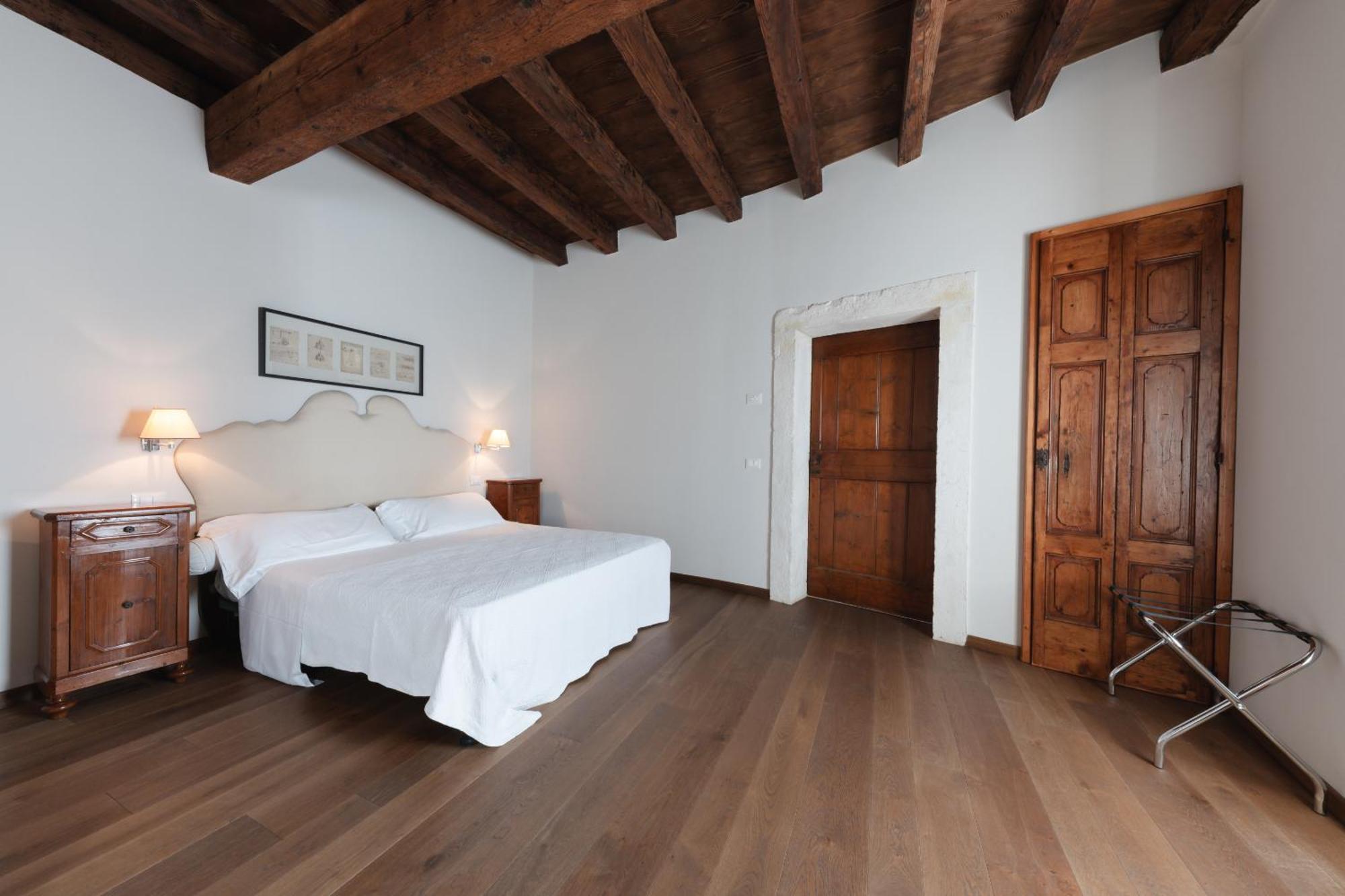 Corte Castello Affi Oda fotoğraf