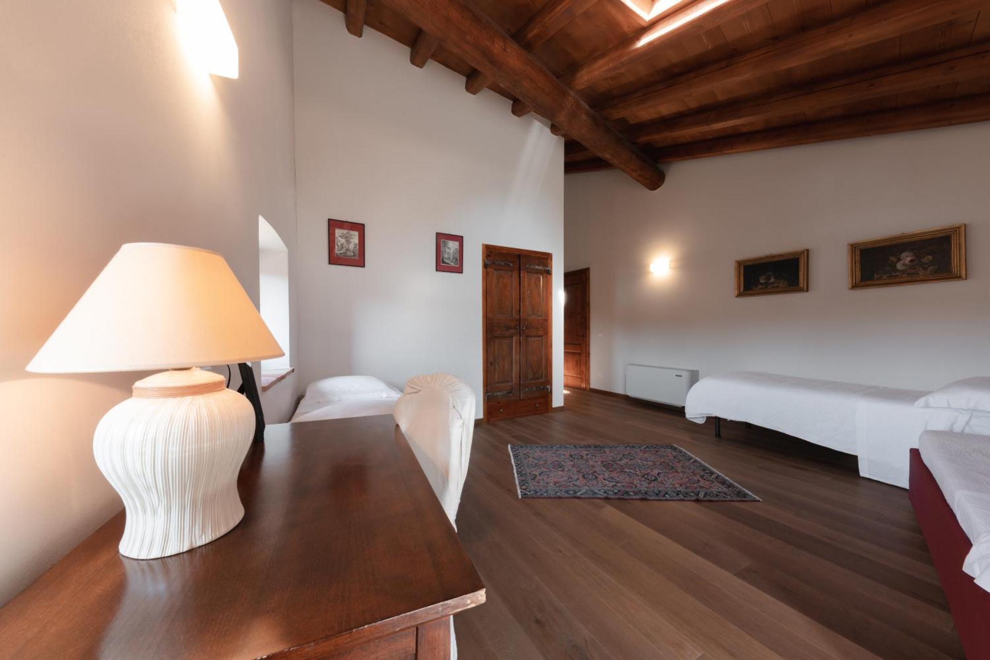 Corte Castello Affi Oda fotoğraf